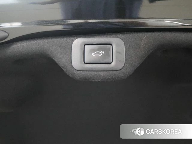 Lexus ES300h 7th generation 2025 Черный из Кореи, фото 6