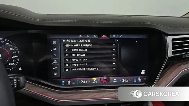 Volkswagen Touareg 3rd generation 2023 Белый из Кореи, фото 6