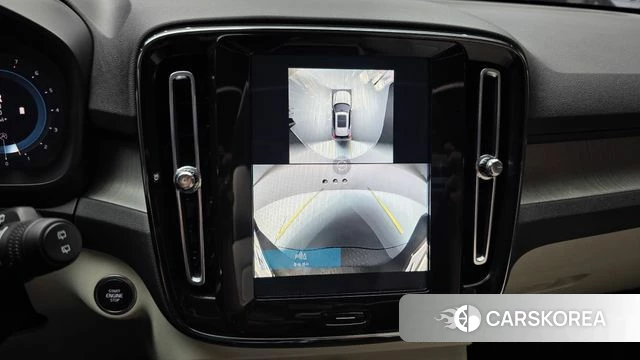 Volvo XC40 2025 Белый из Кореи, фото 6