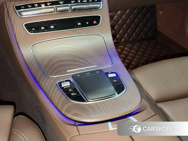 Mercedes-Benz E-class PHEV 2022 Черный из Китая, фото 6