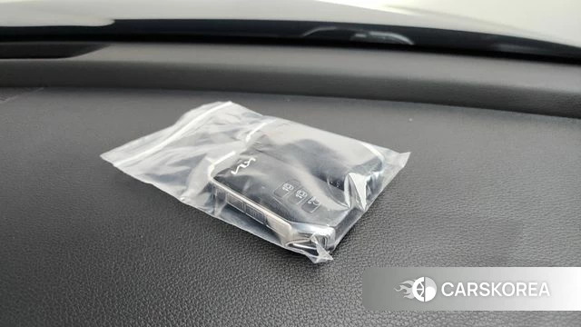 Kia K8 2023 Серый из Кореи, фото 6