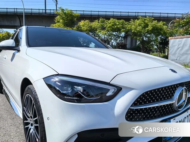 Mercedes-Benz Class C 2025 Белый из Китая, фото 6
