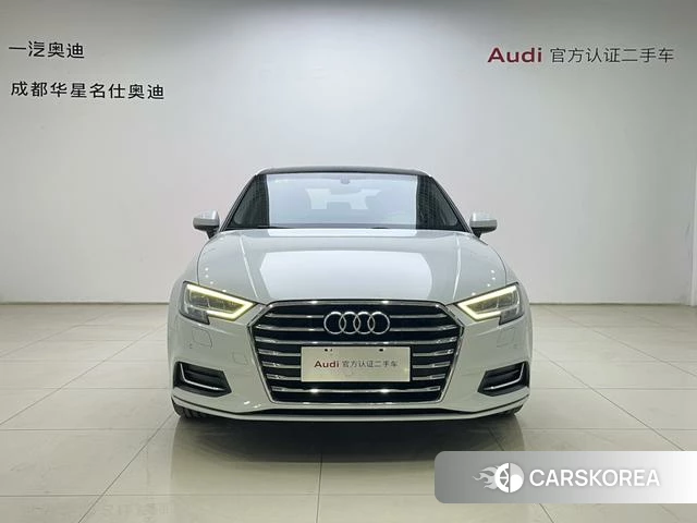 Audi A3 2018 Белый из Китая, фото 6