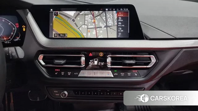 BMW 1 Series (F40) 2023 Белый из Кореи, фото 6