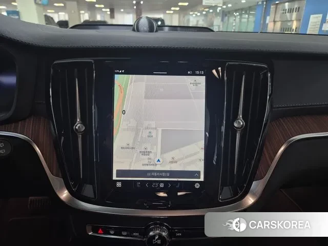 Volvo V60 Cross-Country 2nd Generation 2025 Серый из Кореи, фото 6