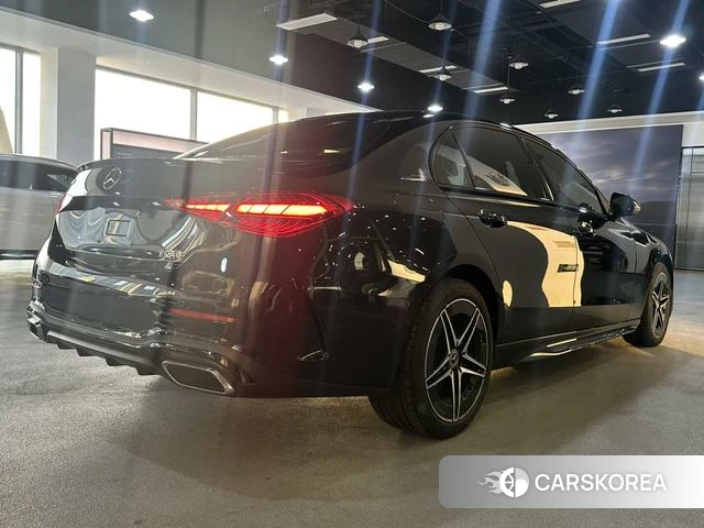 Mercedes-Benz Class C 2023 Зеленый из Китая, фото 6