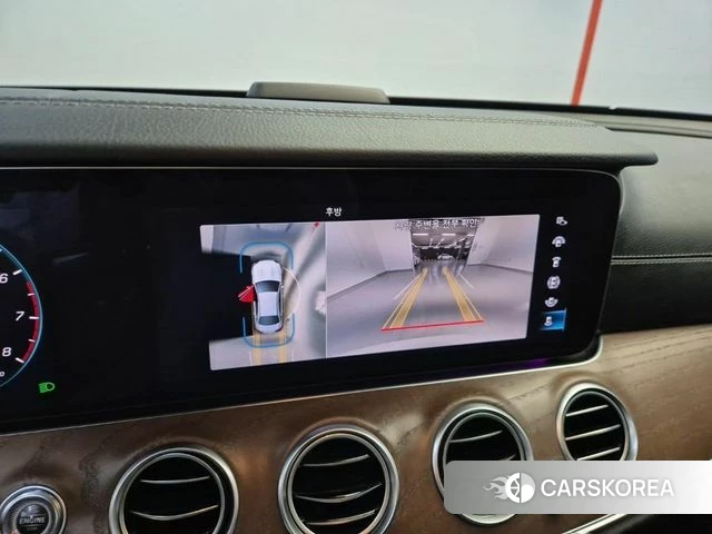 Mercedes-Benz E-Class W213 2023 Белый из Кореи, фото 6