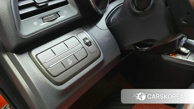 Ssangyong Tivoli Armor 2018 Красный из Кореи, фото 6