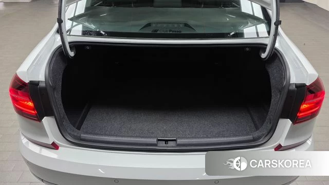Volkswagen The New Passat 2018 Белый из Кореи, фото 6