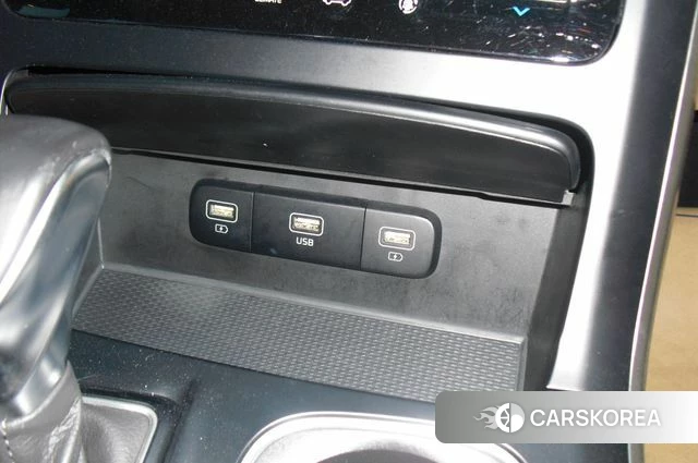 Kia Carnival 4th generation 2021 Белый из Кореи, фото 6