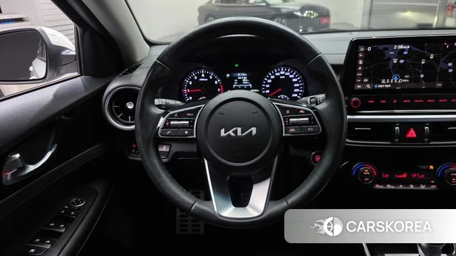 Kia The New K3 2nd generation 2022 Белый из Кореи, фото 6