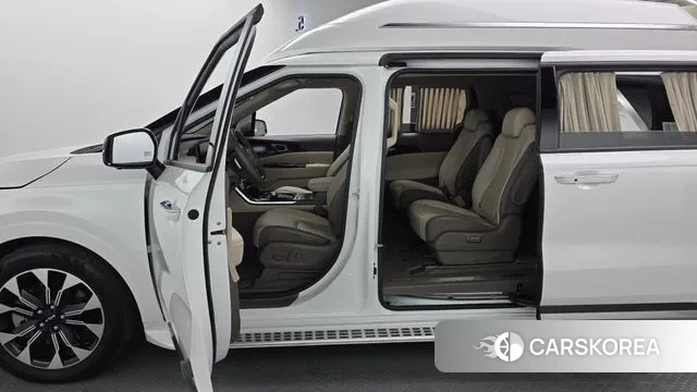 Kia Carnival 4th generation 2023 Белый из Кореи, фото 6