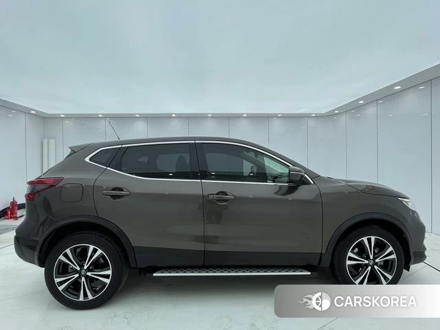 Nissan Qashqai 2021 Коричневый из Китая, фото 6
