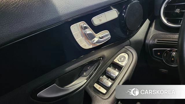 Mercedes-Benz C-Class W205 2018 Серый из Кореи, фото 6