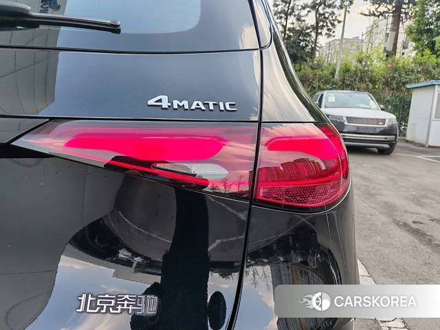 Mercedes-Benz GLC PHEV 2024 Черный из Китая, фото 6