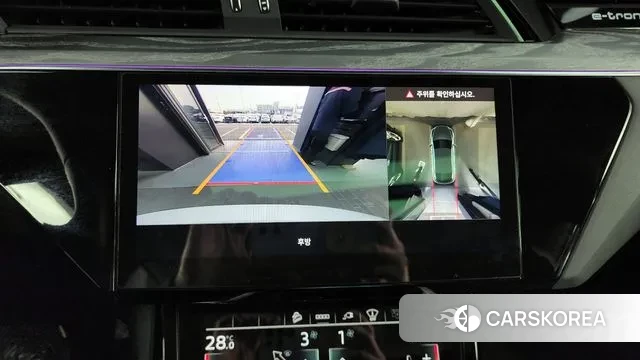 Audi e-Tron 2021 Белый из Кореи, фото 6