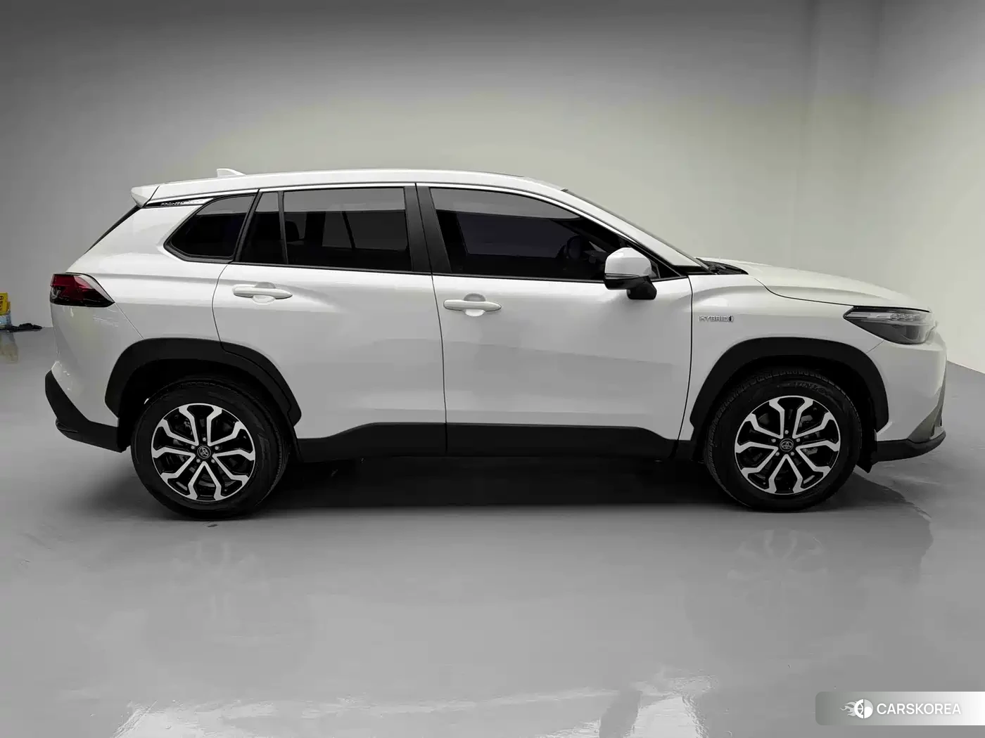 Toyota Frontlander 2024 Белый из Китая, фото 6