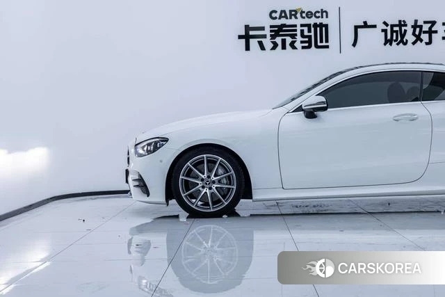 Mercedes-Benz E-class (imported) 2022 Белый из Китая, фото 6