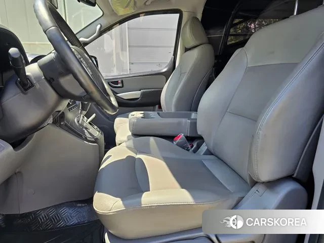 Hyundai The New Grand Starex 2019 Серебряный из Кореи, фото 6