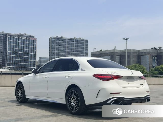 Mercedes-Benz Class C 2025 Белый из Китая, фото 6