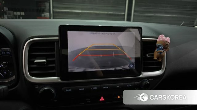 Hyundai Venue 2022 Красный из Кореи, фото 6