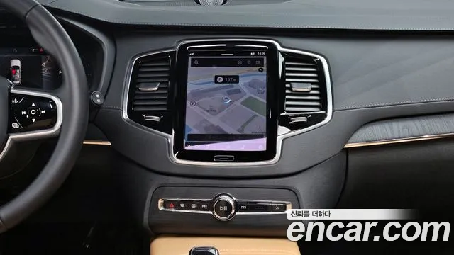 Volvo XC90 second Generation 2023 Белый из Кореи, фото 6