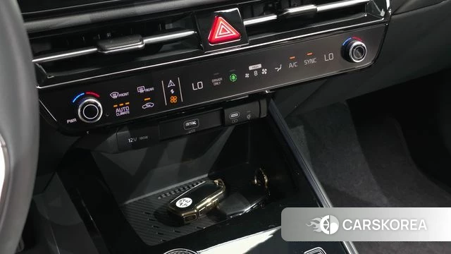 Kia Di Ol Nu Niro 2026 Белый из Кореи, фото 6
