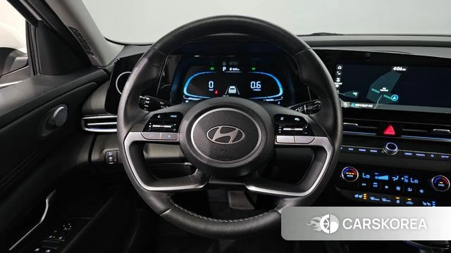 Hyundai The New Avante (CN7) 2023 Белый из Кореи, фото 6