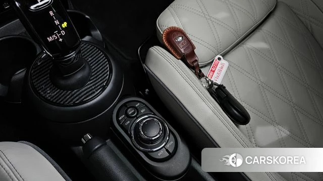 Mini Cooper S 2022 Песочный из Кореи, фото 6
