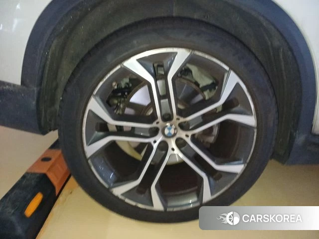 BMW X5 (G05) 2022 Белый из Кореи, фото 6