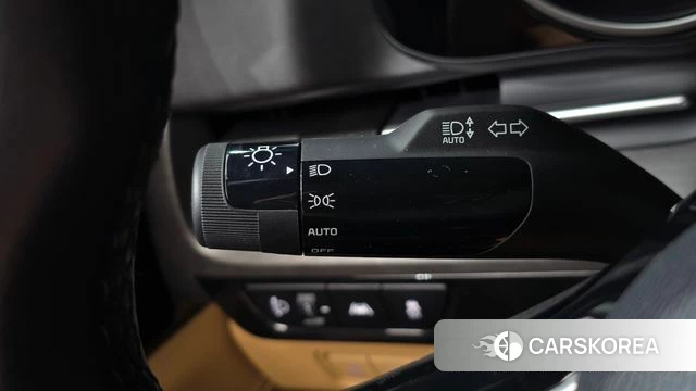 Kia Carnival 4th generation 2023 Белый из Кореи, фото 6