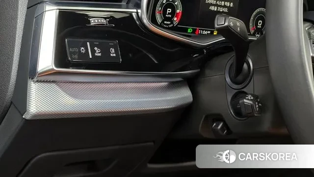 Audi Q8 (4M) 2021 Черный из Кореи, фото 6