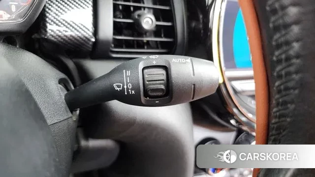 Mini Cooper Convertible 2019 Белый из Кореи, фото 6