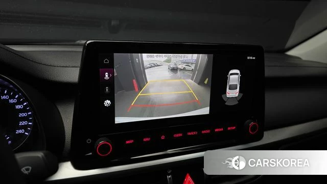 Kia The New K3 2nd generation 2021 Белый из Кореи, фото 6