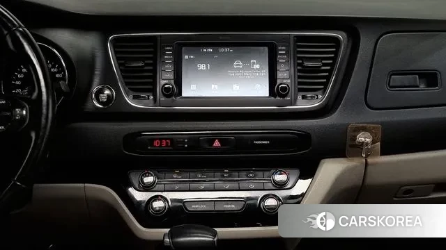 Kia The New Carnival 2018 Черный из Кореи, фото 6