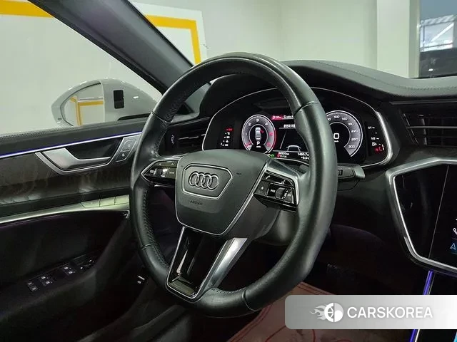 Audi A6 (C8) 2021 Белый из Кореи, фото 6