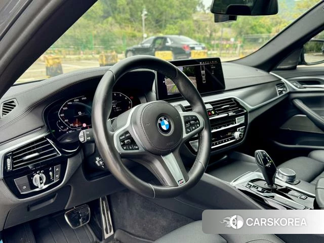 BMW 5 series (imported) 2022 Темно-серый из Китая, фото 6