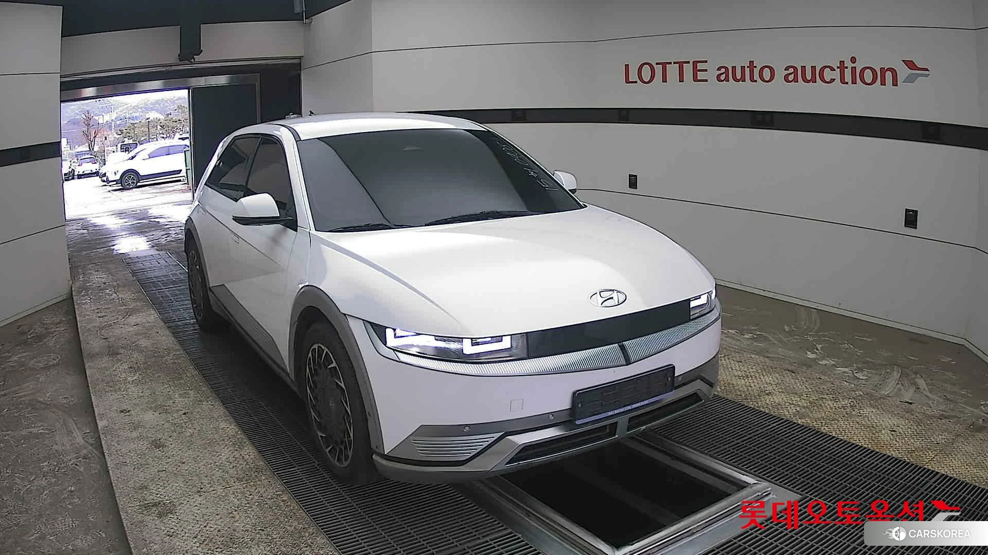 Hyundai IONIQ 5 2022 Белый из Кореи, фото 6