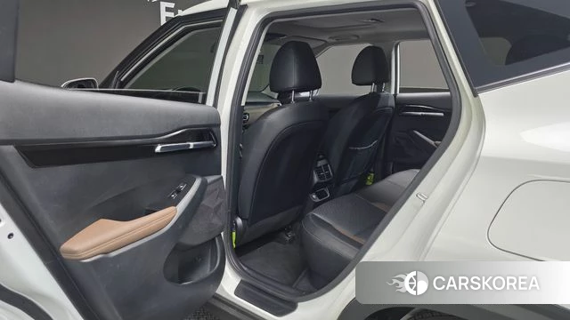 Kia Seltos 2022 Белый из Кореи, фото 6