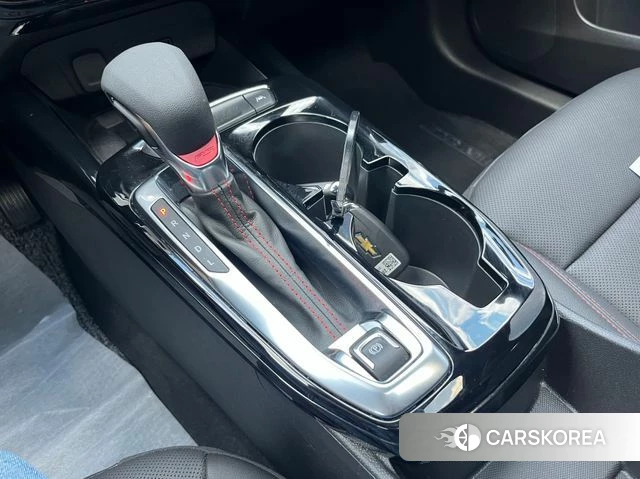 Chevrolet (GM Daewoo) Trax Crossover 2024 Белый из Кореи, фото 6