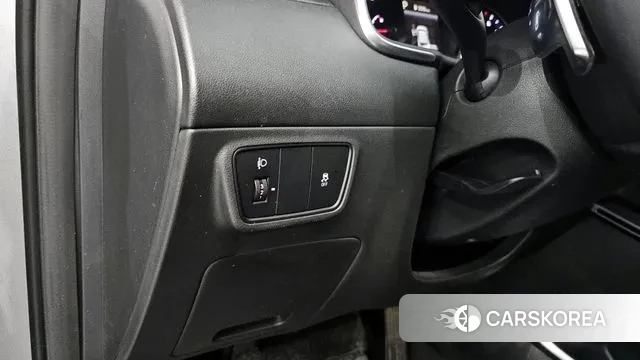 Hyundai Tucson (NX4) 2021 Серебряный из Кореи, фото 6