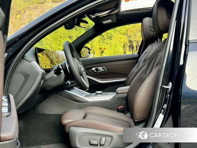 BMW 3 series 2024 Черный из Китая, фото 6