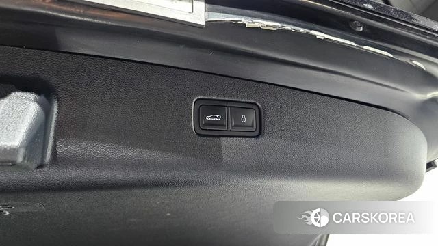 Genesis GV70 2022 Черный из Кореи, фото 6