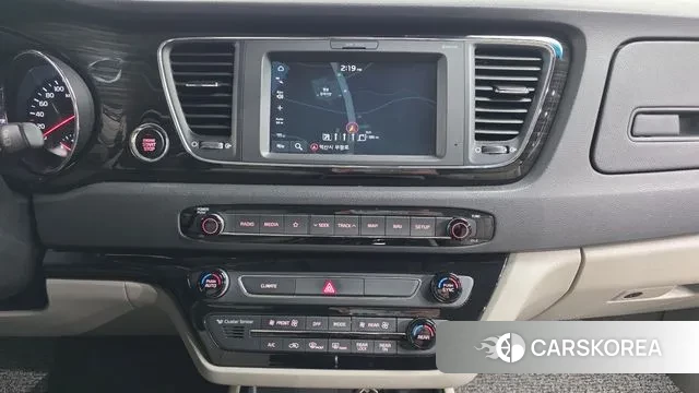 Kia The New Carnival 2018 Серый из Кореи, фото 6