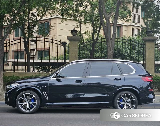 BMW X5 2023 Черный из Китая, фото 6
