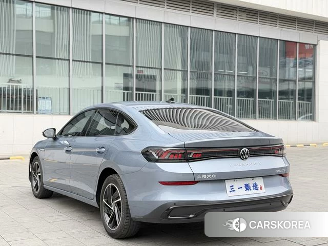 Volkswagen Lingdu 2023 Синий из Китая, фото 6