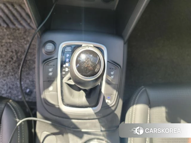 Hyundai Kona 2019 Белый из Кореи, фото 6