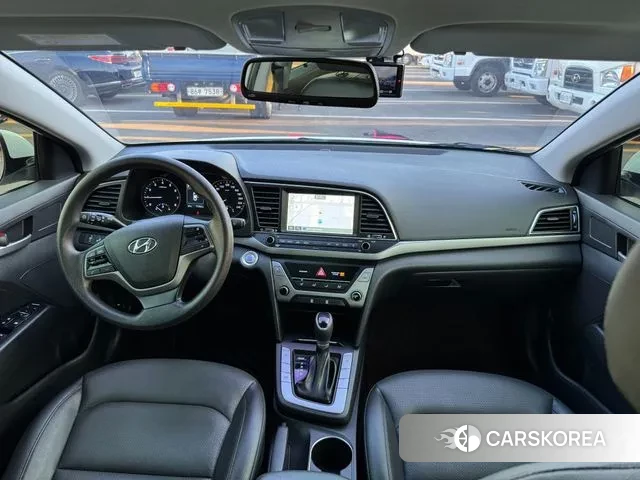 Hyundai Avante AD 2018 Белый из Кореи, фото 6