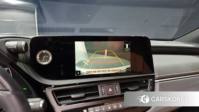 Lexus ES300h 7th generation 2023 Белый из Кореи, фото 6