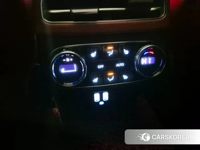 Genesis GV70 2022 Белый из Кореи, фото 6